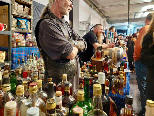 Reihe an Aussteller der Whisky Time Frankfurt